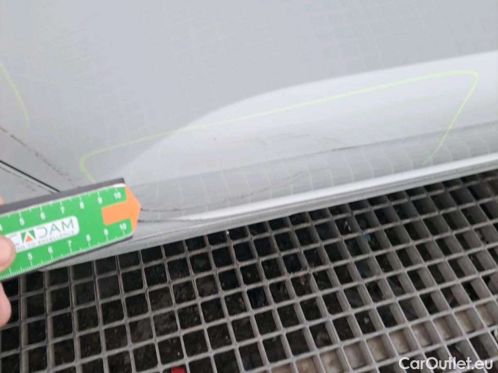  Volkswagen  Polo VOLKSWAGEN  / 2021 / 5P / berlina con portón Life 1.0 TSI 70kW (95CV) #2