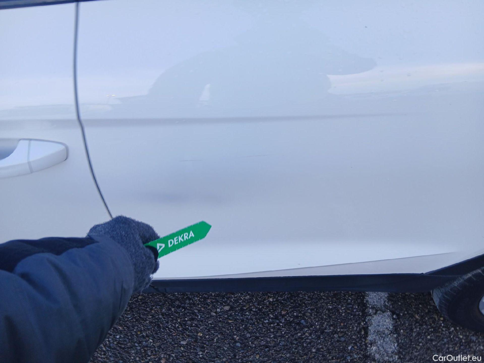  Seat  Arona SEAT  / 2017 / 5P / todoterreno 1.0 TSI 81kW (110CV) Style Plus (AC) #3