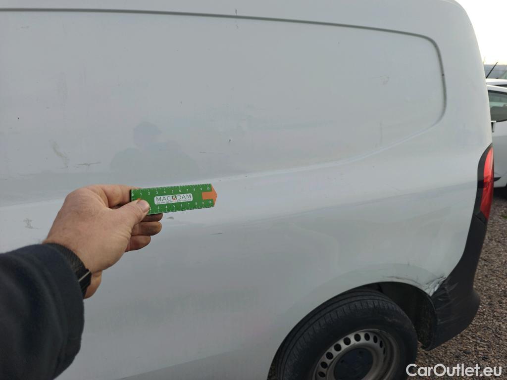  Mercedes  Citan MERCEDES-BENZ  / 2021 / 4P / furgón derivado de turismo 110 CDI 70kW Furgón Base Largo #9