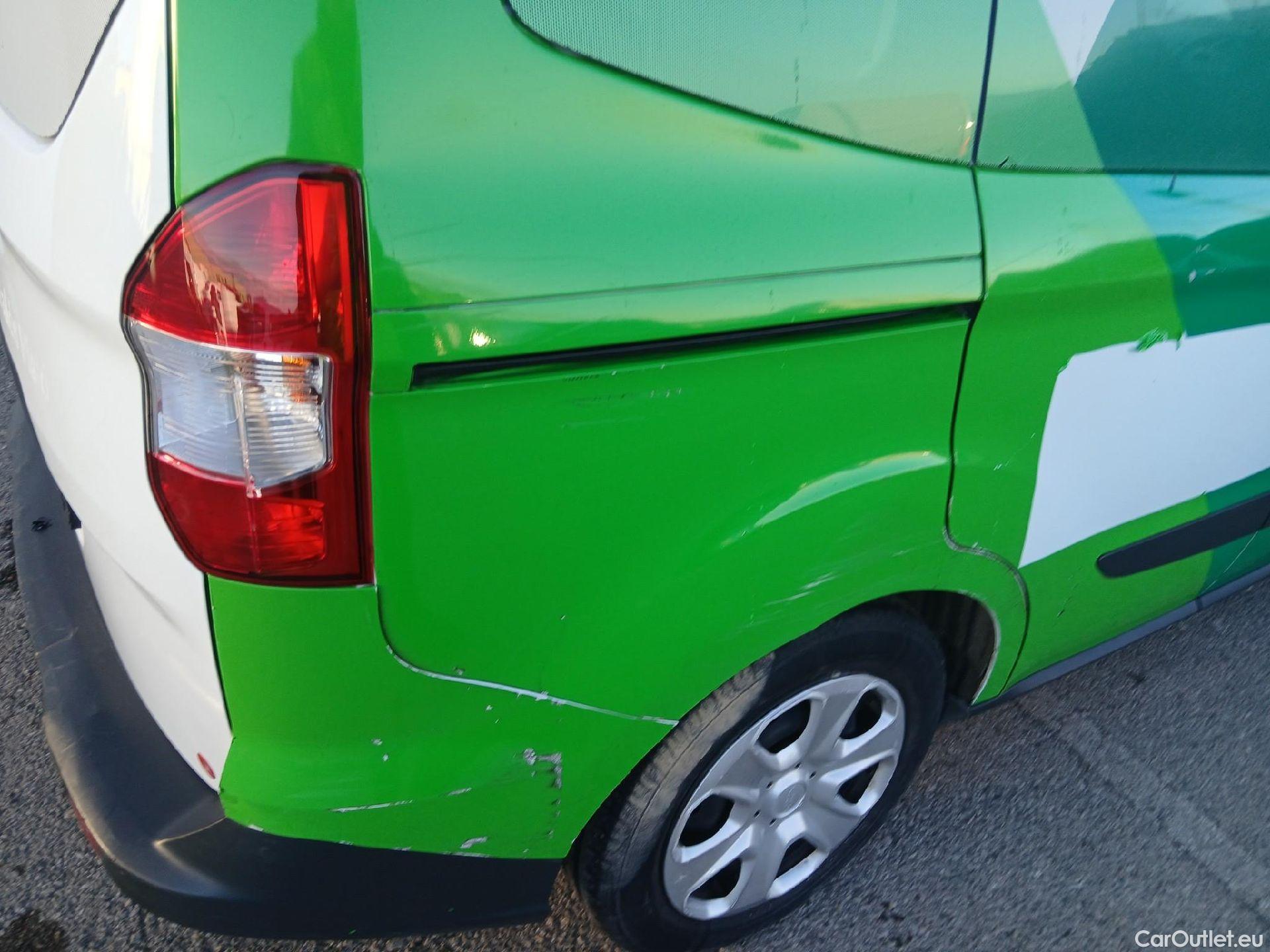  Ford  Tourneo FORD  Courier / 2014 / 5P / monovolumen compacto 1.5 TDCi 55kW (75CV) Ambiente #28