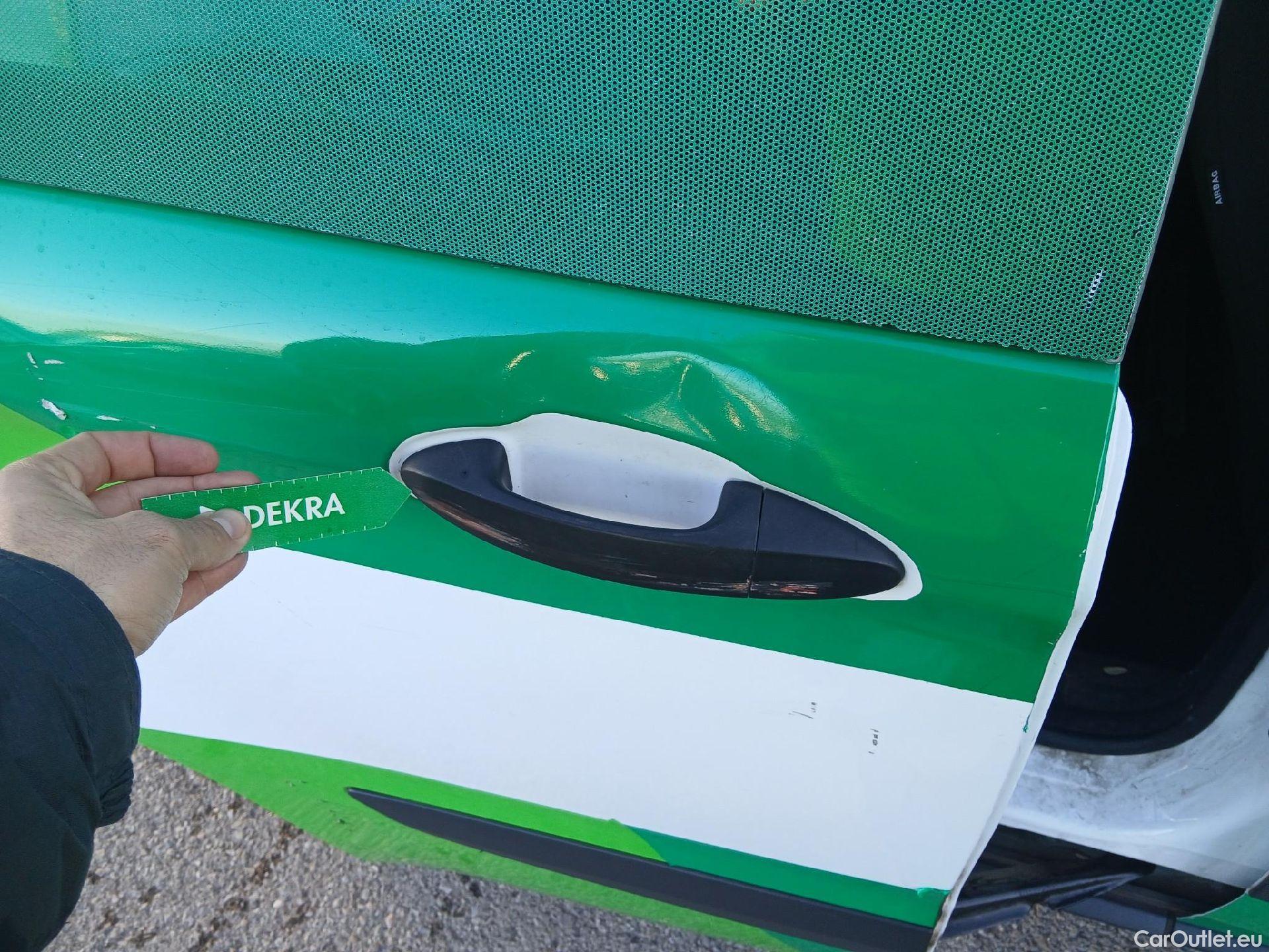  Ford  Tourneo FORD  Courier / 2014 / 5P / monovolumen compacto 1.5 TDCi 55kW (75CV) Ambiente #45