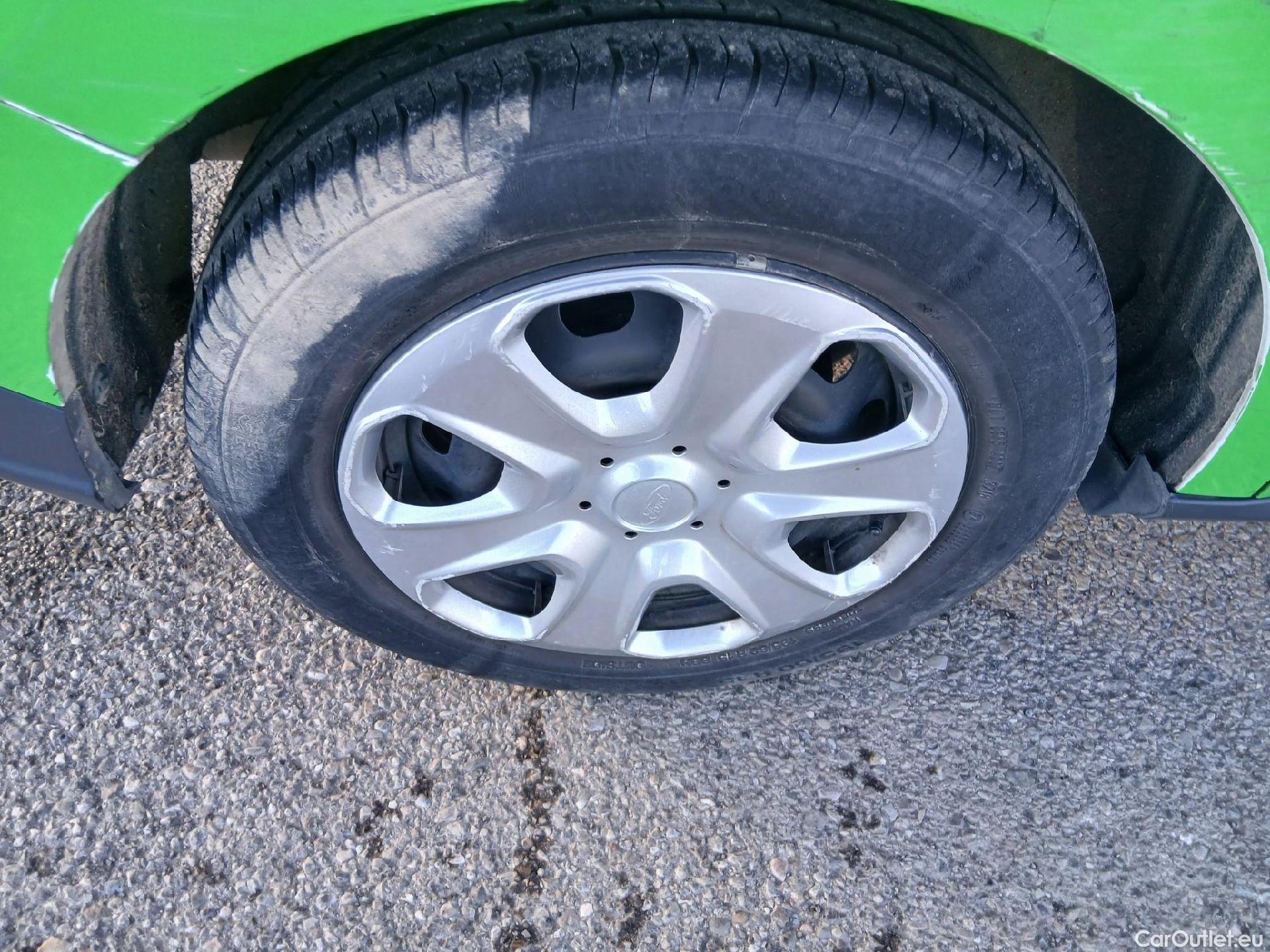  Ford  Tourneo FORD  Courier / 2014 / 5P / monovolumen compacto 1.5 TDCi 55kW (75CV) Ambiente #29