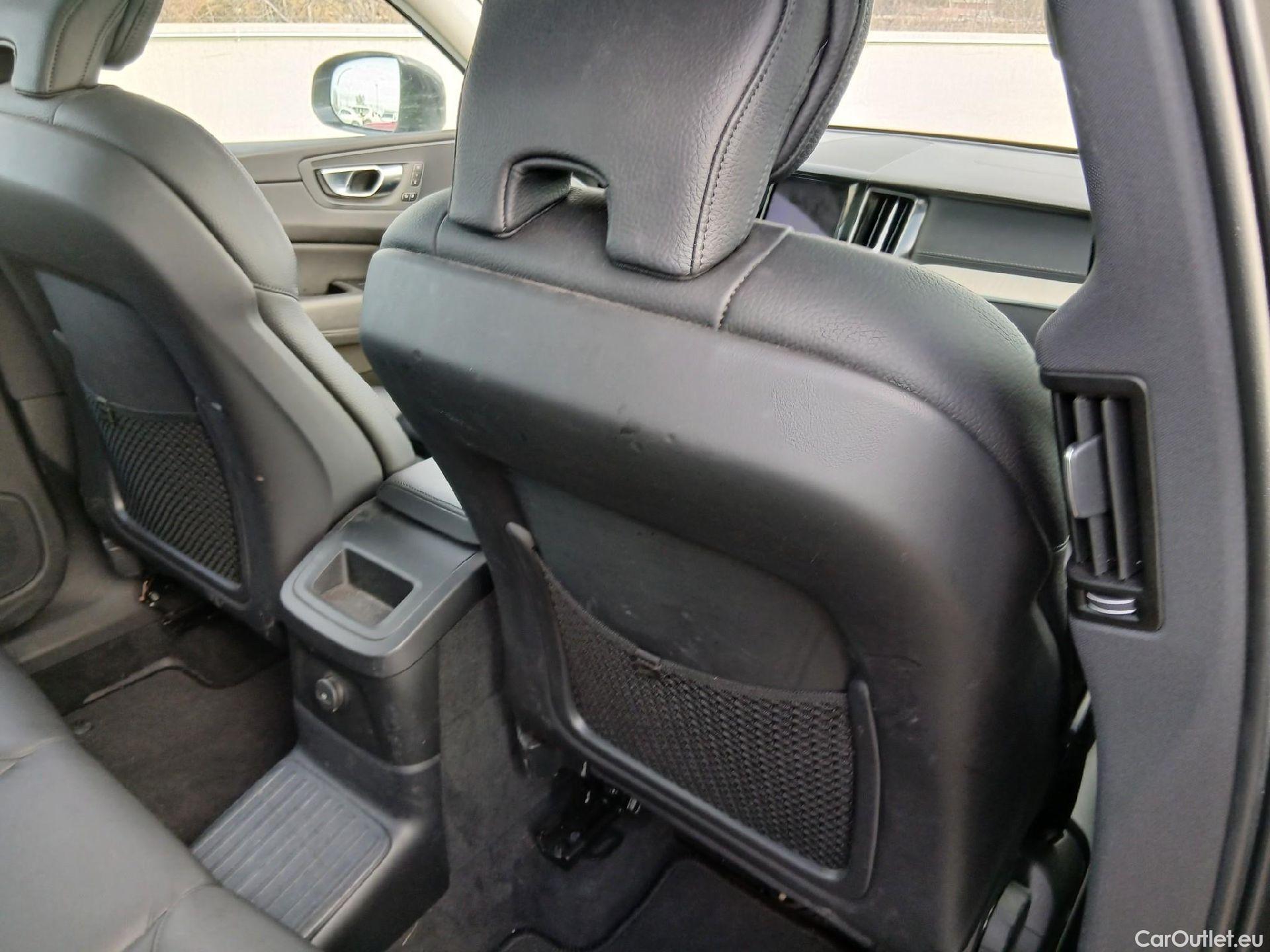  Volvo  XC60 VOLVO  / 2017 / 5P / todoterreno 2.0 T6 AWD Recharge Inscription Auto #29