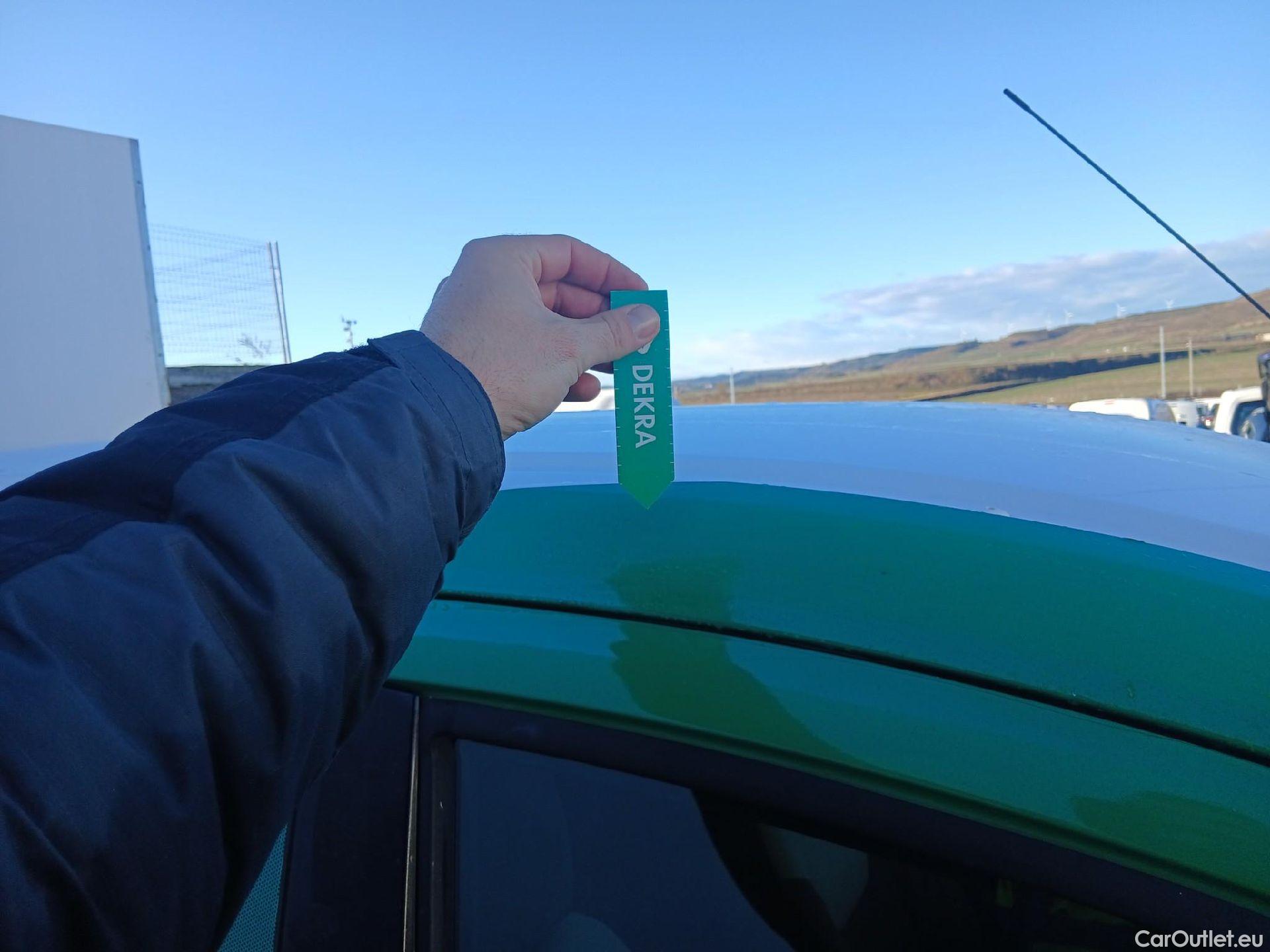  Ford  Tourneo FORD  Courier / 2014 / 5P / monovolumen compacto 1.5 TDCi 55kW (75CV) Ambiente #52