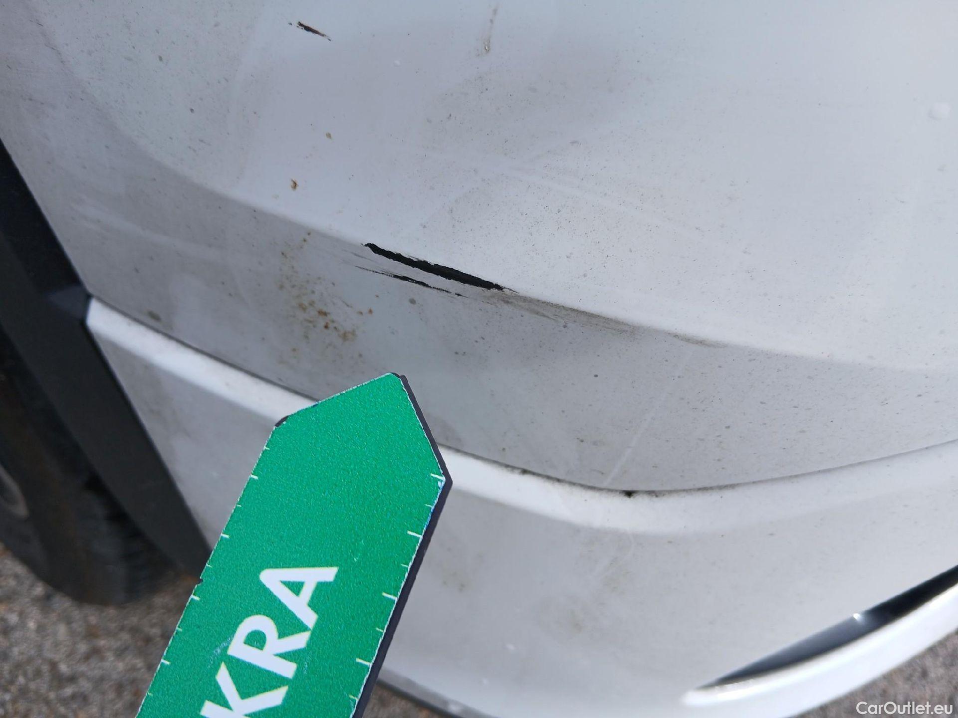  Volkswagen  T-CROSS  1.0 TSI 85 kW R-Line TSI 115CV AT7 6E #11