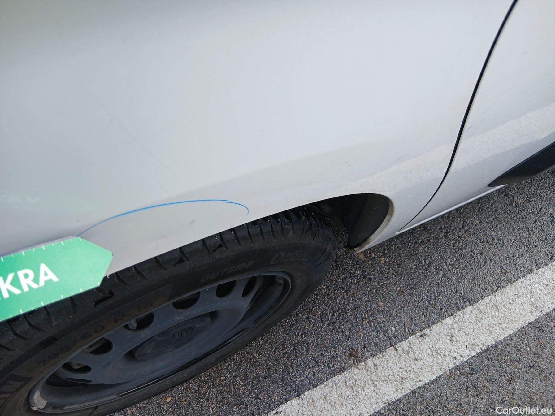  Citroen  Berlingo CITROEN  Talla M BlueHDi 100 S&S LIVE (IND) (CX) #15