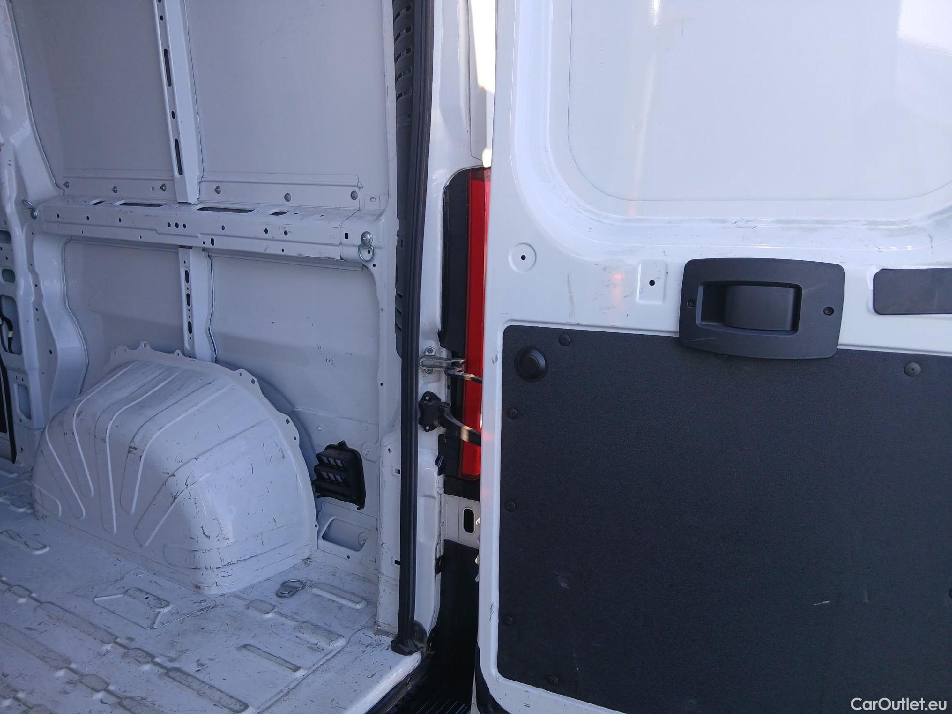  Peugeot  Boxer  Techo Elevado 35 L2H2 BlueHDi 140 HDi 140CV MT6 6E #3