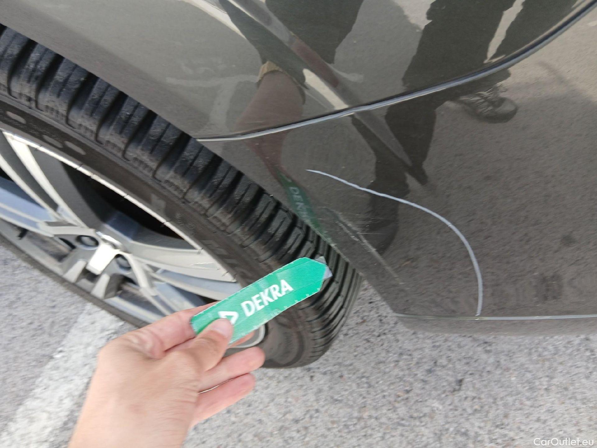  Volvo  XC60 VOLVO  / 2017 / 5P / todoterreno 2.0 T6 AWD Recharge Inscription Auto #22