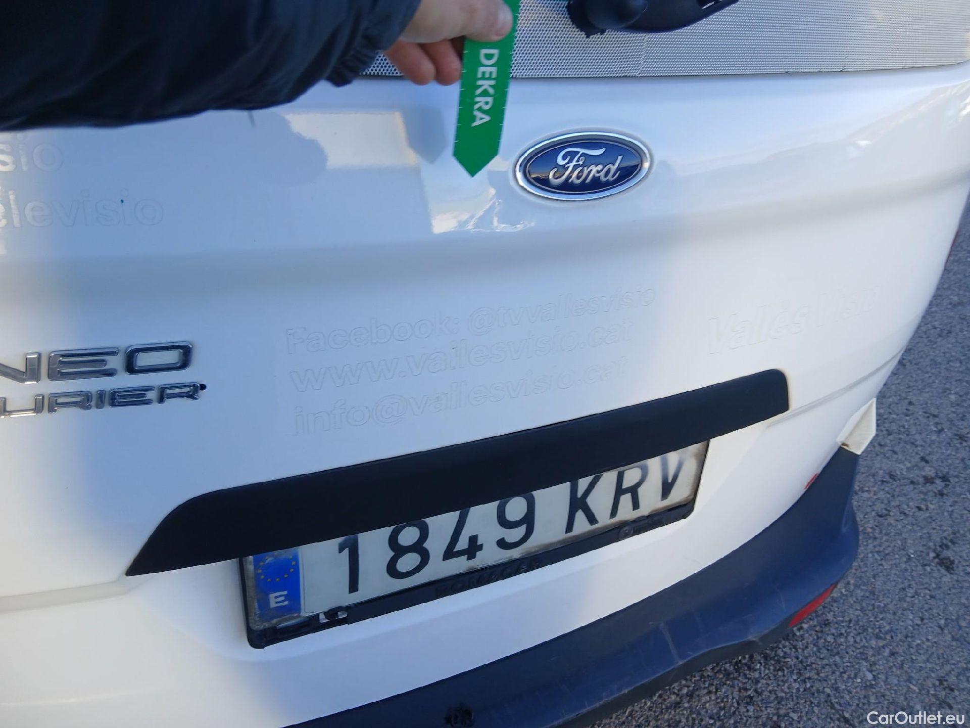  Ford  Tourneo FORD  Courier / 2014 / 5P / monovolumen compacto 1.5 TDCi 55kW (75CV) Ambiente #22