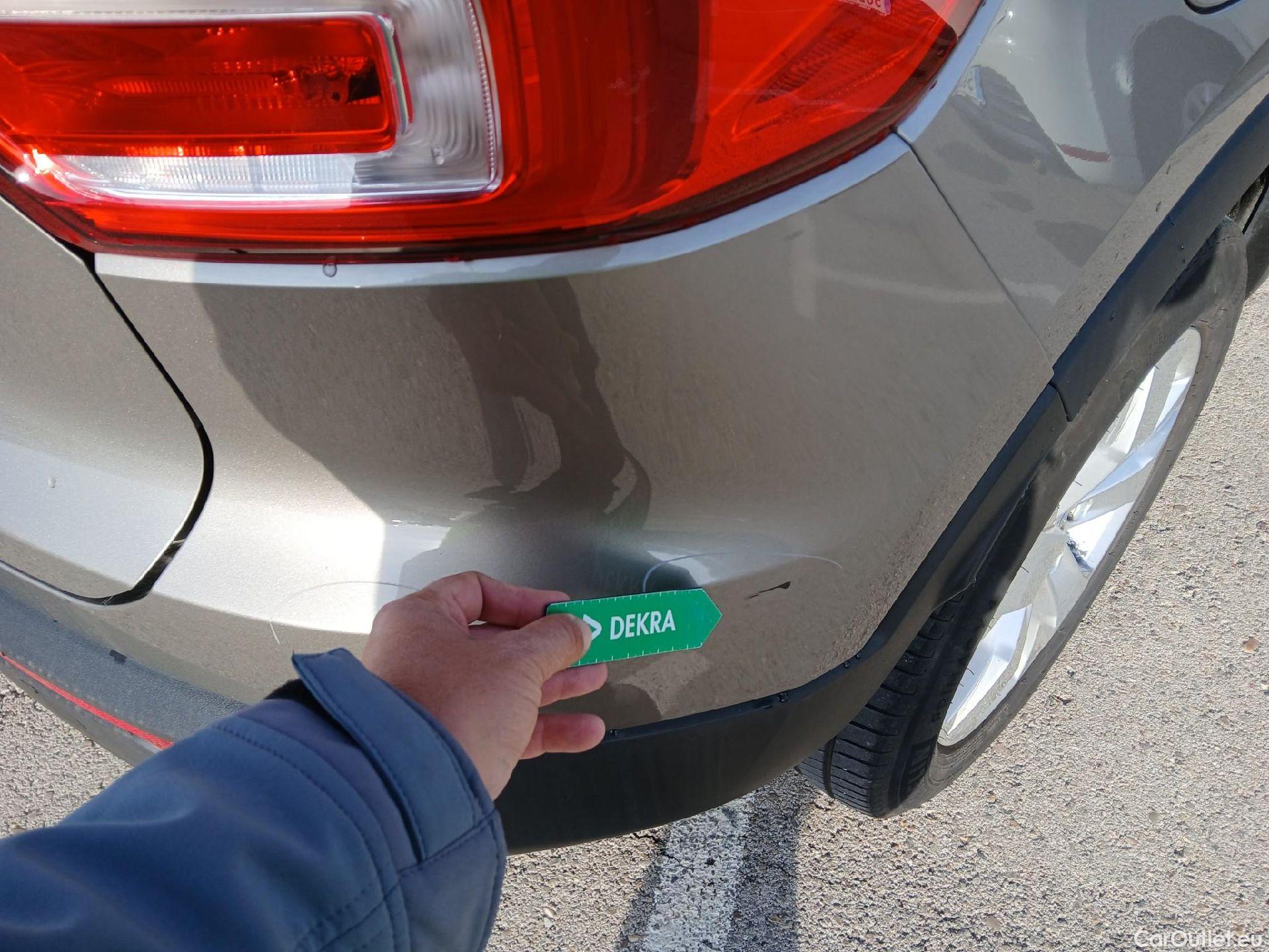  Volvo  XC 40 VOLVO XC40 / 2017 / 5P / todoterreno 2.0 B4 G AWD Momentum Pro Auto #17