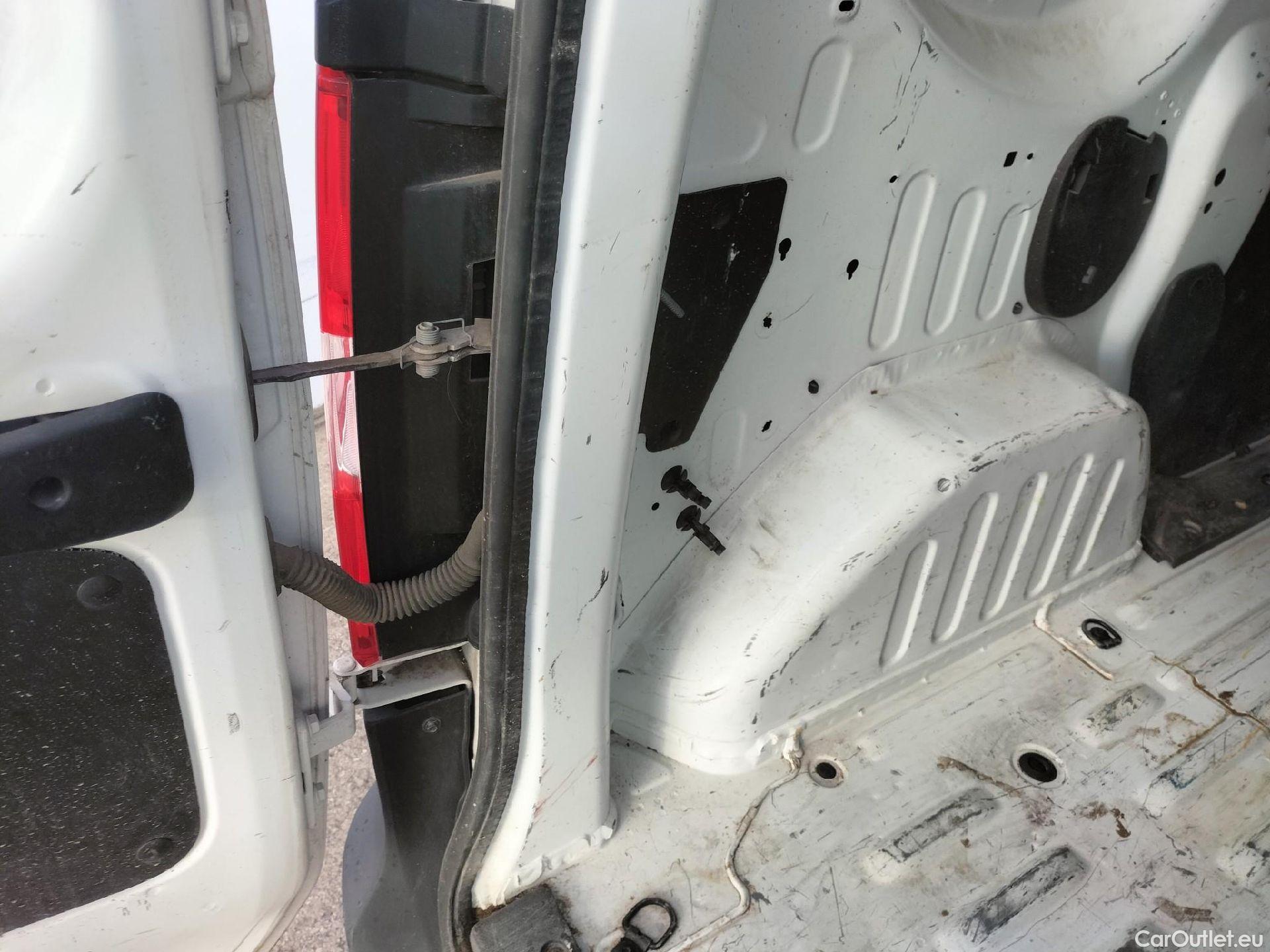  Dacia  Dokker DACIA  VU 4p 1G furgón derivado de Van Ambiance 1.6 75kW (102CV) GLP EU6B #27