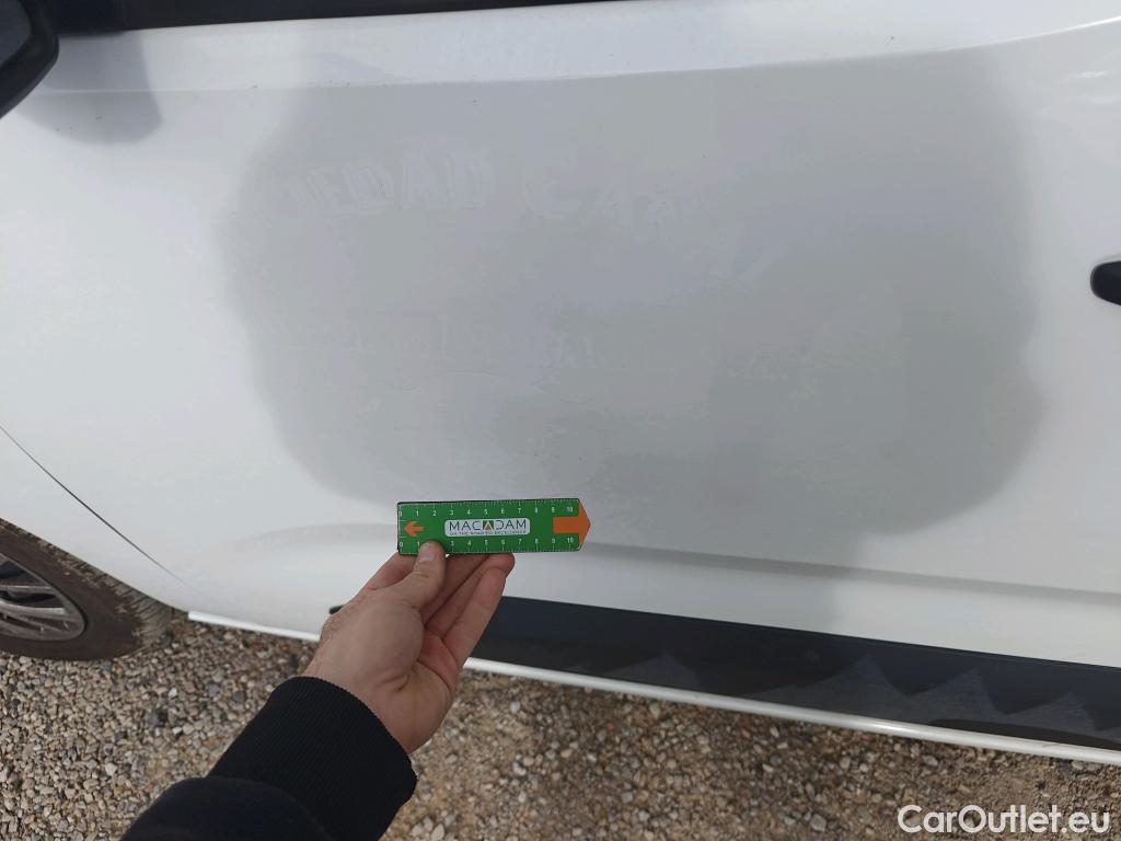  Citroen  Berlingo CITROEN  / 2018 / 5P / monovolumen compacto Talla M BlueHDi 100 S&S LIVE PACK #42