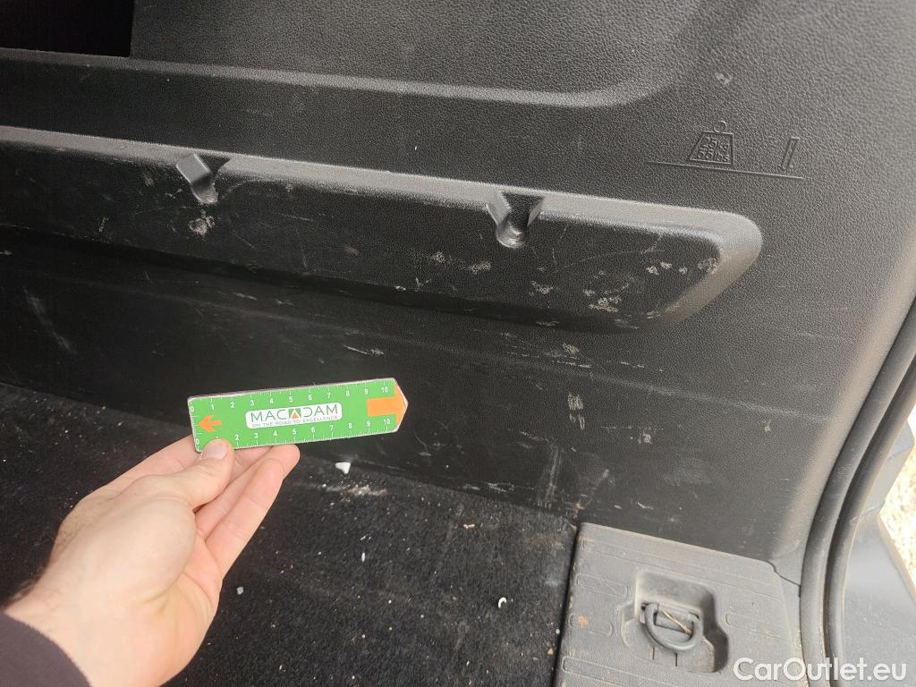  Citroen  Berlingo CITROEN  / 2018 / 5P / monovolumen compacto Talla M BlueHDi 100 S&S LIVE PACK #5