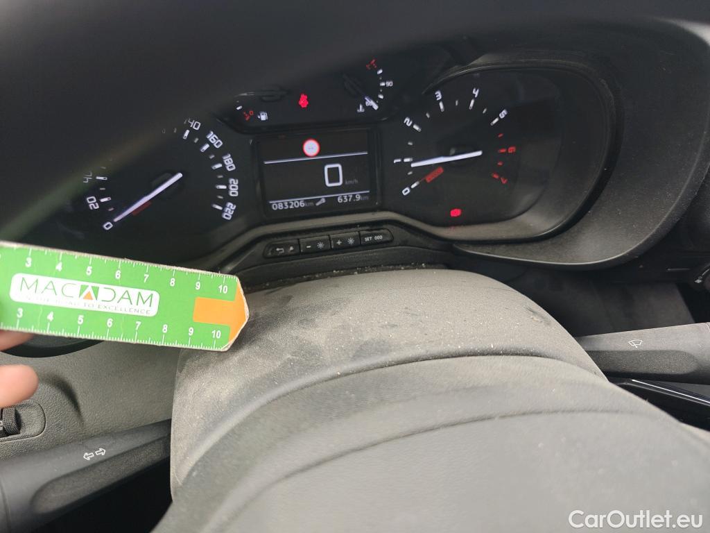  Citroen  Berlingo CITROEN  / 2018 / 5P / monovolumen compacto Talla M BlueHDi 100 S&S LIVE PACK #29