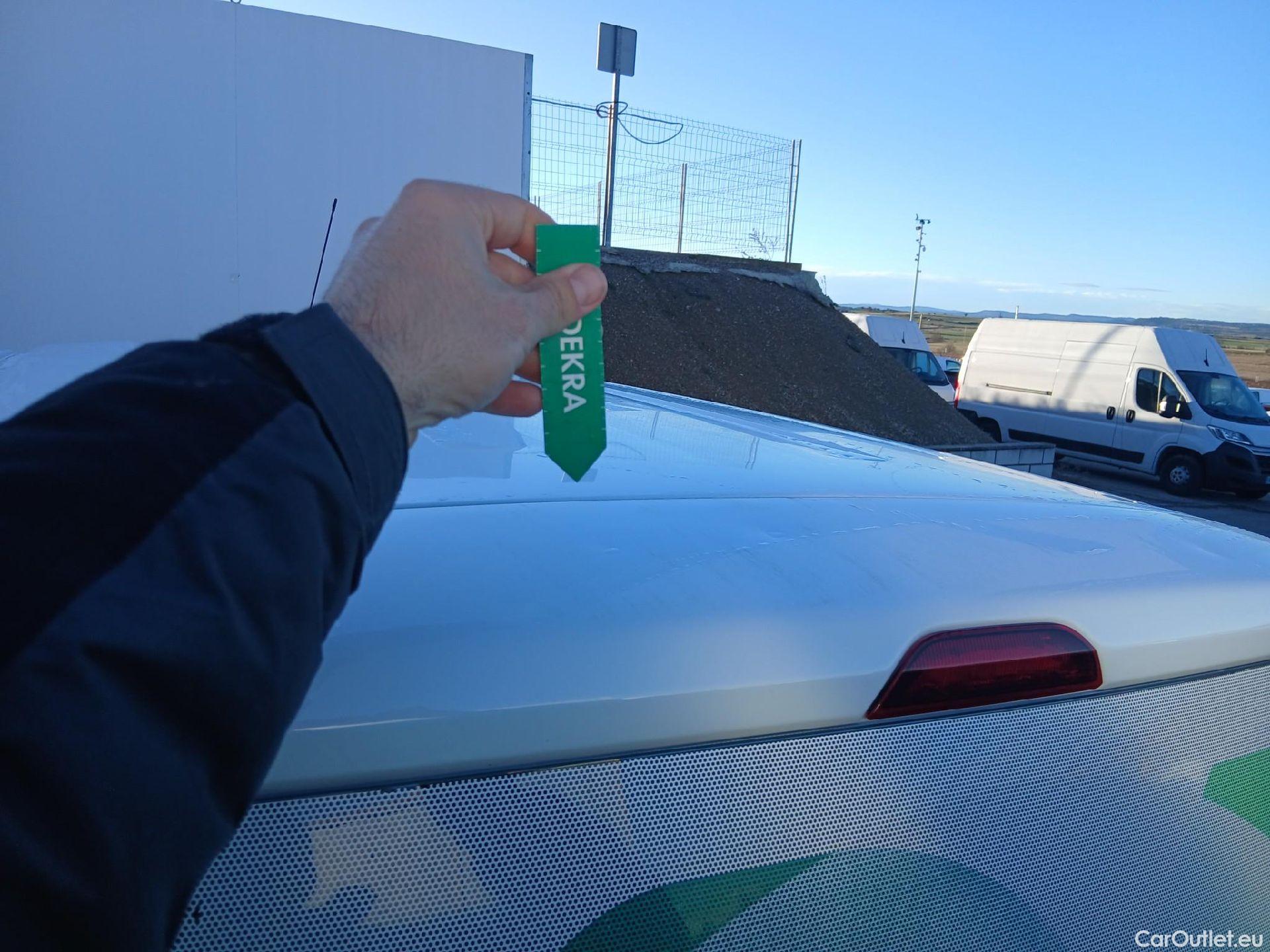  Ford  Tourneo FORD  Courier / 2014 / 5P / monovolumen compacto 1.5 TDCi 55kW (75CV) Ambiente #19