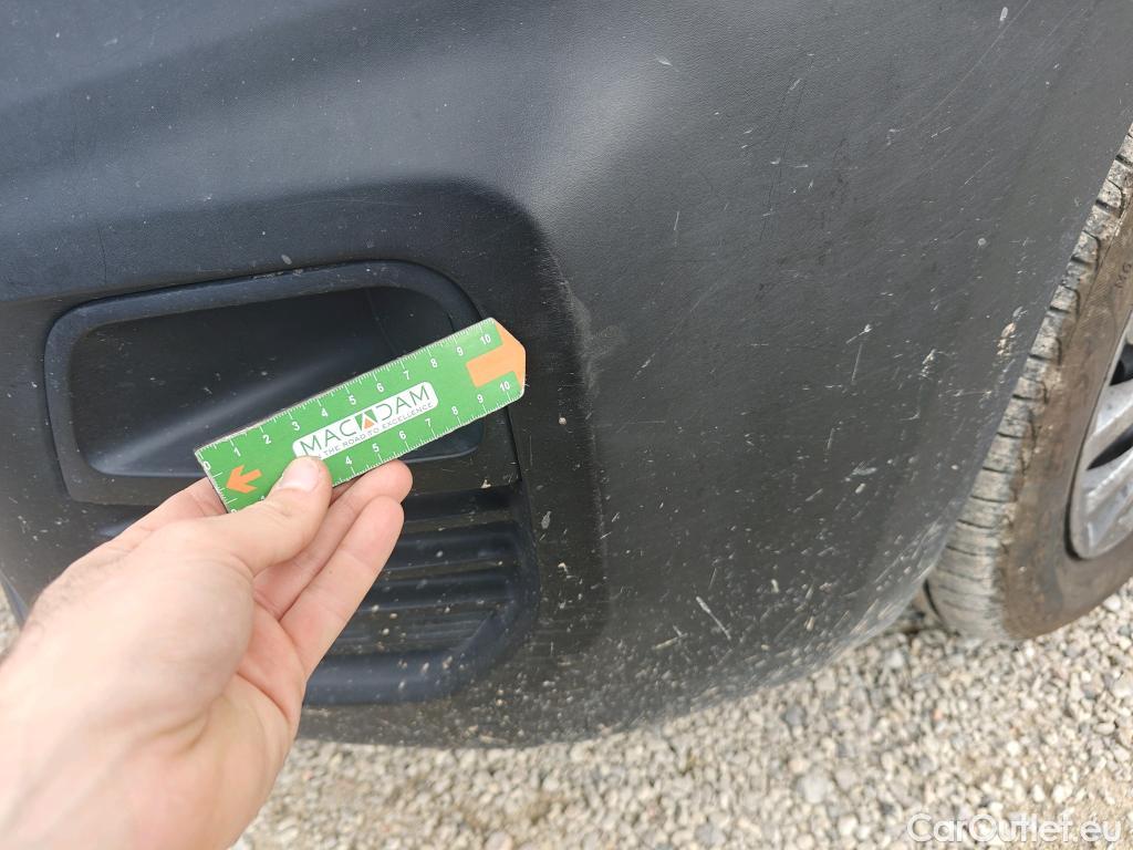  Citroen  Berlingo CITROEN  / 2018 / 5P / monovolumen compacto Talla M BlueHDi 100 S&S LIVE PACK #34