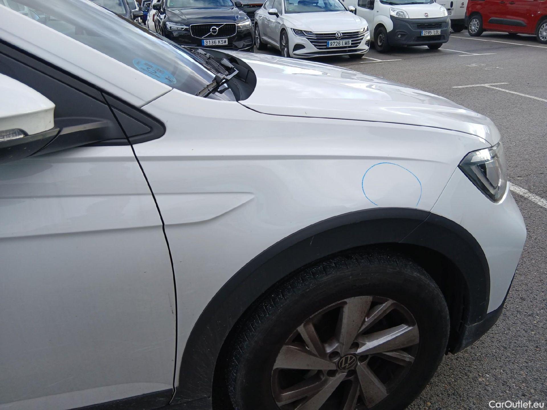  Volkswagen  Taigo VOLKSWAGEN  / 2021 / 5P / todoterreno Life 1.0 TSI 81kW (110CV) DSG #36