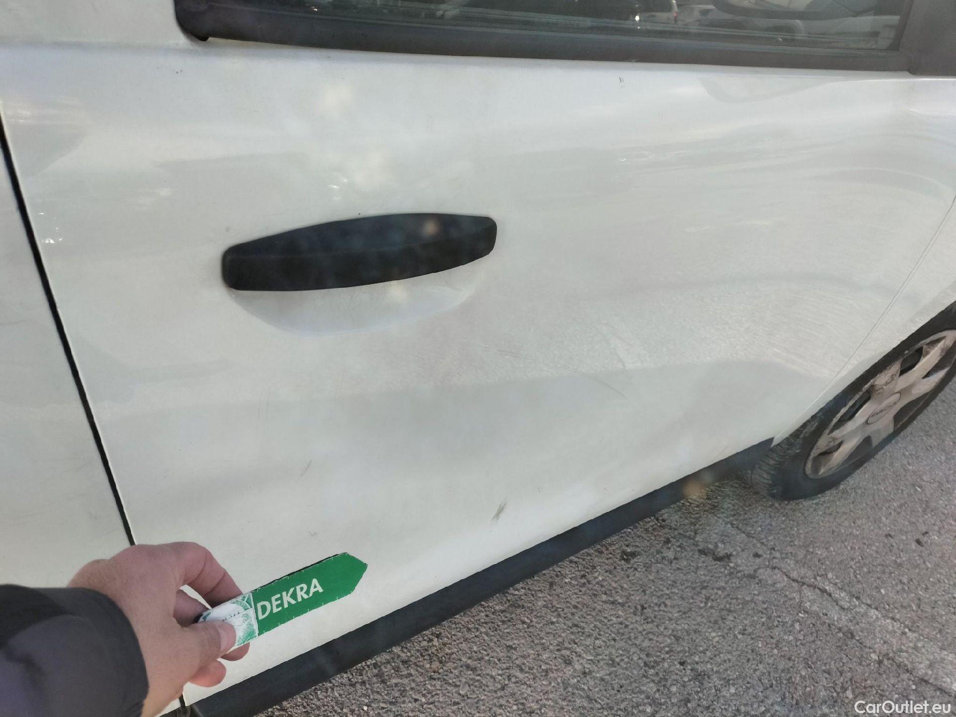  Dacia  Dokker DACIA  VU 4p 1G furgón derivado de Van Ambiance 1.6 75kW (102CV) GLP EU6B #38