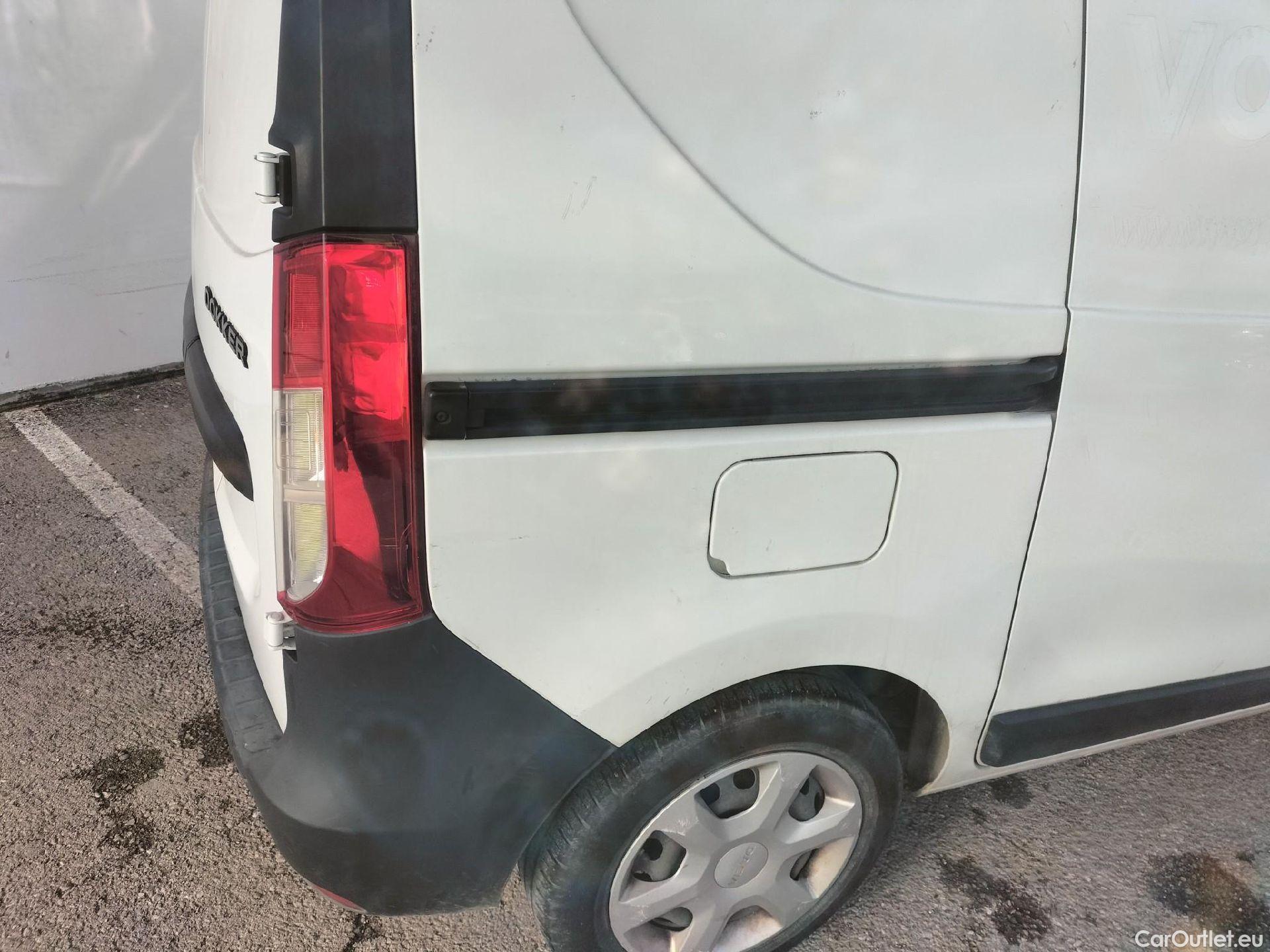  Dacia  Dokker DACIA  VU 4p 1G furgón derivado de Van Ambiance 1.6 75kW (102CV) GLP EU6B #29