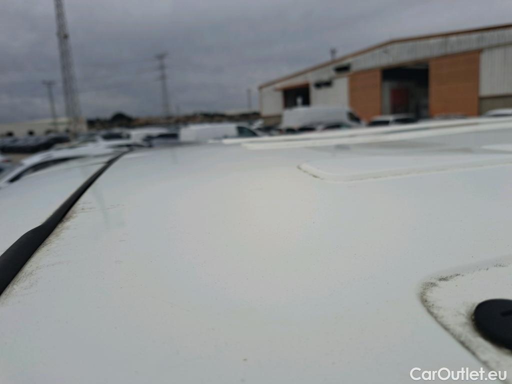  Opel  Combo OPEL  VU 3p 3G furgón derivado de t Cargo 1.3 CDTI 70kW (95CV) L1 H1 #7