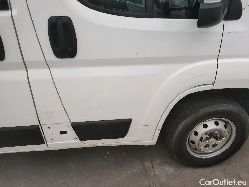  Peugeot  Boxer PEUGEOT  / 2014 / 4P / combi Combi 5/9 Pl 330 L1H1 BlueHDi 88KW (120) #13