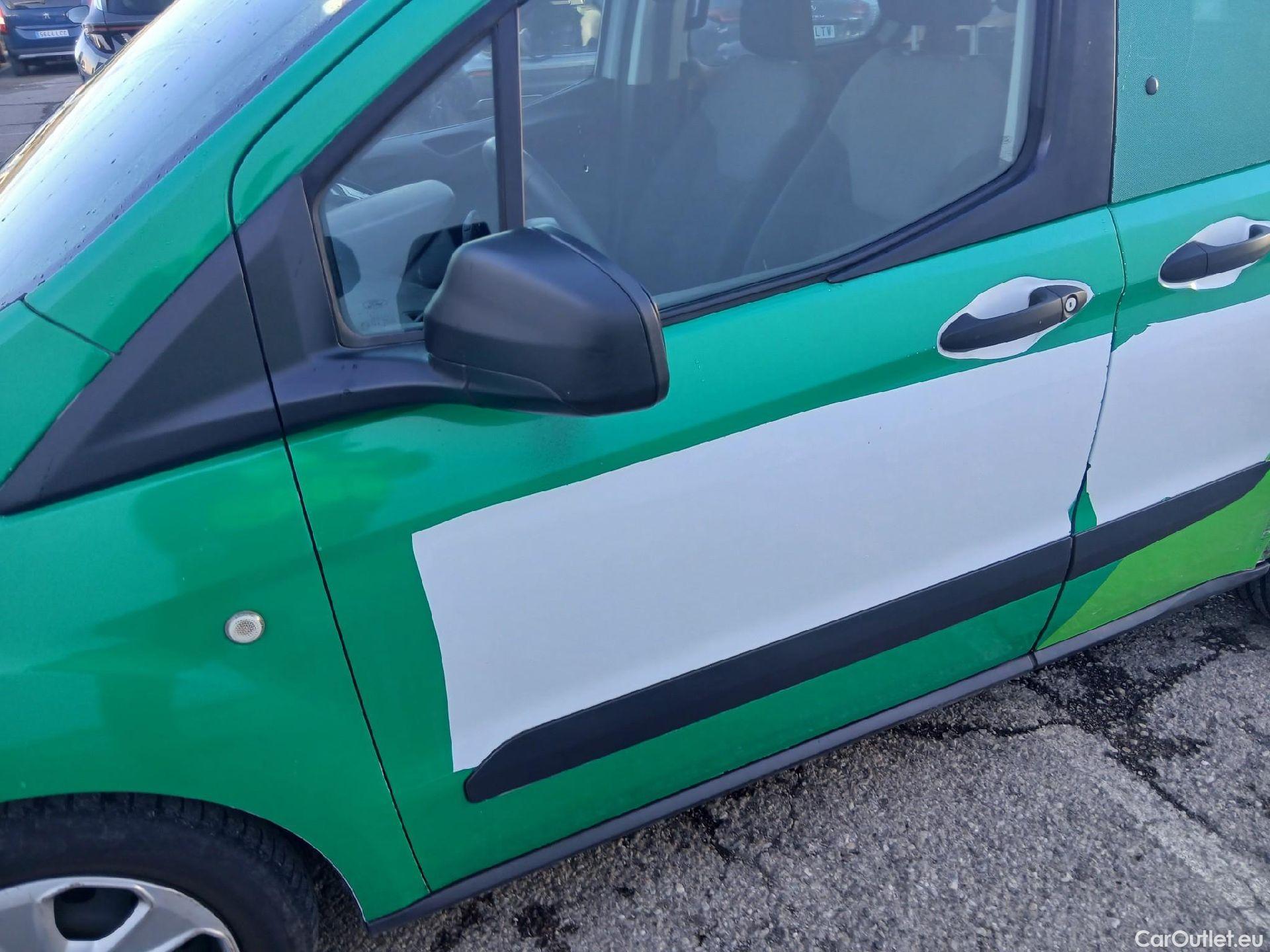  Ford  Tourneo FORD  Courier / 2014 / 5P / monovolumen compacto 1.5 TDCi 55kW (75CV) Ambiente #7