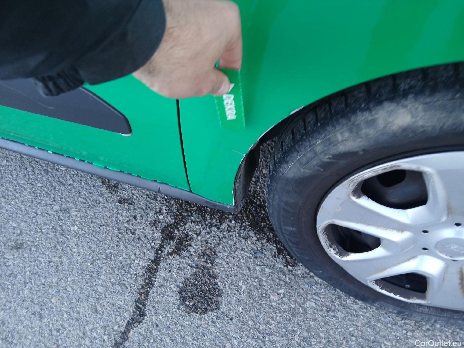  Ford  Tourneo FORD  Courier / 2014 / 5P / monovolumen compacto 1.5 TDCi 55kW (75CV) Ambiente #43