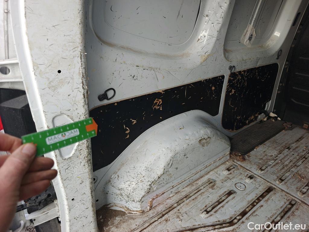  Mercedes  Citan MERCEDES-BENZ  / 2021 / 4P / furgón derivado de turismo 110 CDI 70kW Furgón Base Largo #54