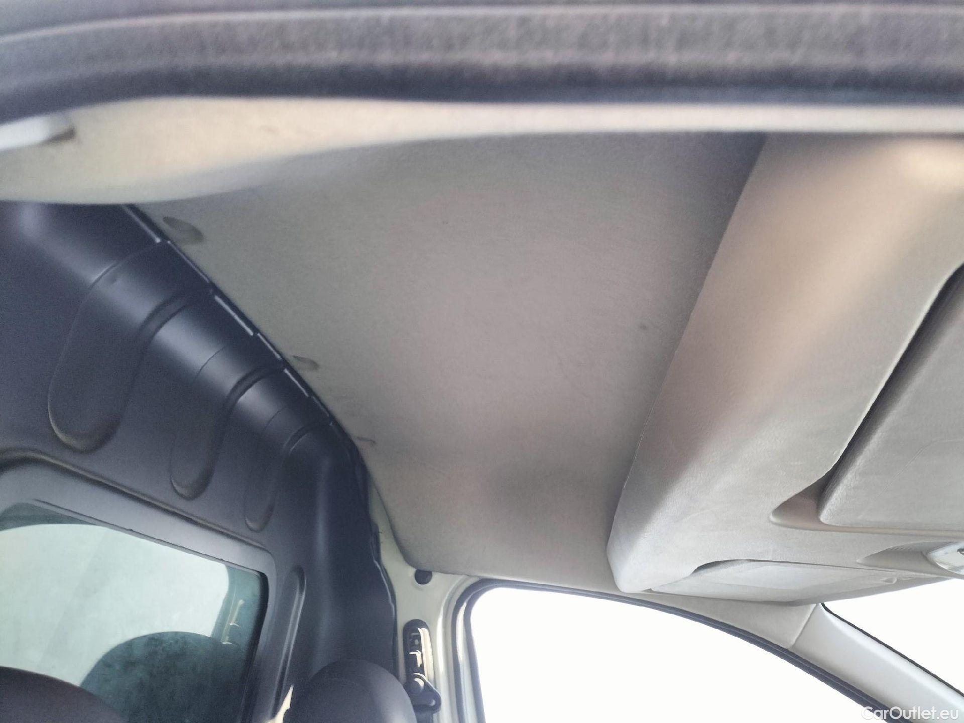  Dacia  Dokker DACIA  VU 4p 1G furgón derivado de Van Ambiance 1.6 75kW (102CV) GLP EU6B #40