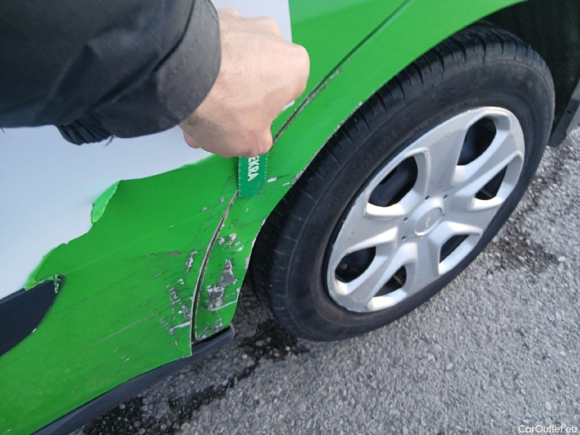  Ford  Tourneo FORD  Courier / 2014 / 5P / monovolumen compacto 1.5 TDCi 55kW (75CV) Ambiente #11