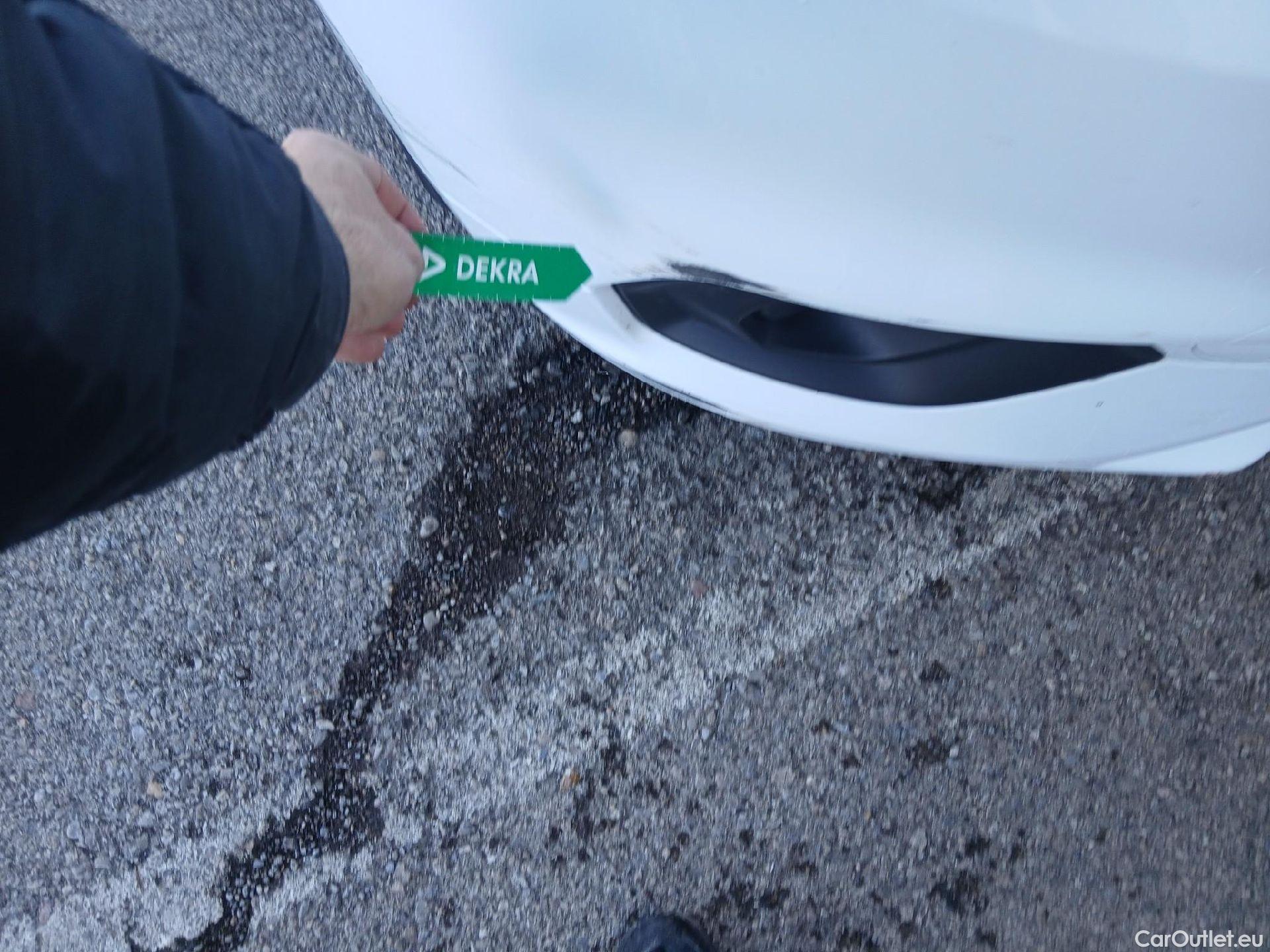  Ford  Tourneo FORD  Courier / 2014 / 5P / monovolumen compacto 1.5 TDCi 55kW (75CV) Ambiente #4