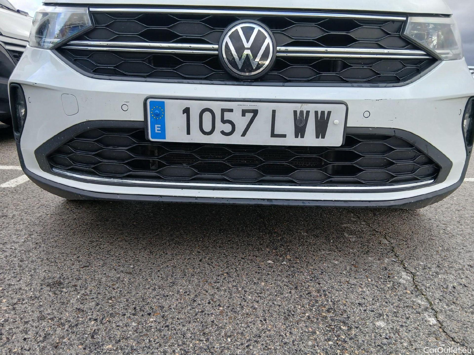  Volkswagen  Taigo VOLKSWAGEN  / 2021 / 5P / todoterreno Life 1.0 TSI 81kW (110CV) DSG #6