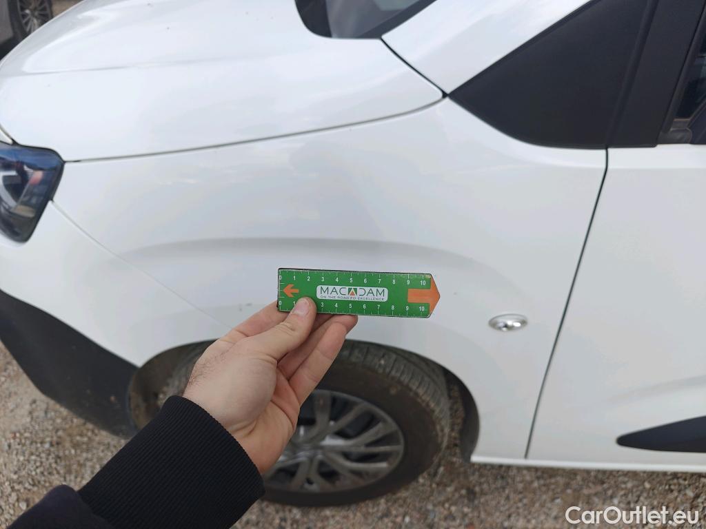  Citroen  Berlingo CITROEN  / 2018 / 5P / monovolumen compacto Talla M BlueHDi 100 S&S LIVE PACK #61