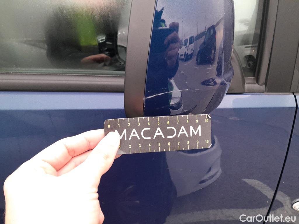  Opel  Combo OPEL  Life / 2018 / 5P / monovolumen 1.5 TD 96kW (130CV) S/S Selective XL #17