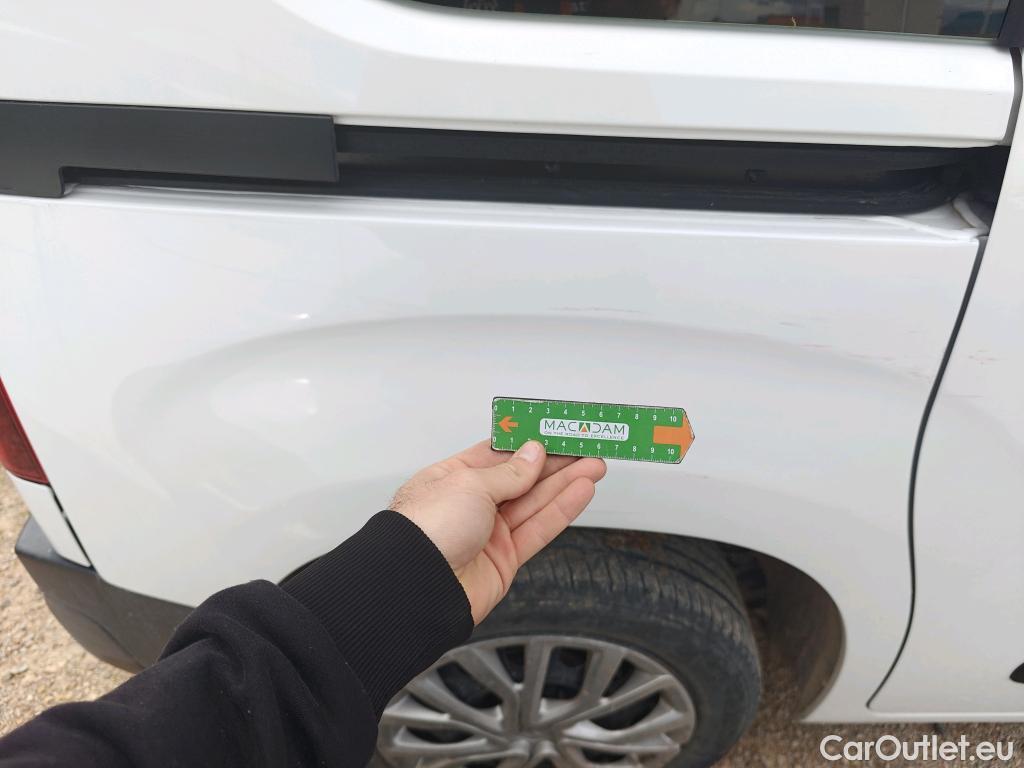  Citroen  Berlingo CITROEN  / 2018 / 5P / monovolumen compacto Talla M BlueHDi 100 S&S LIVE PACK #6