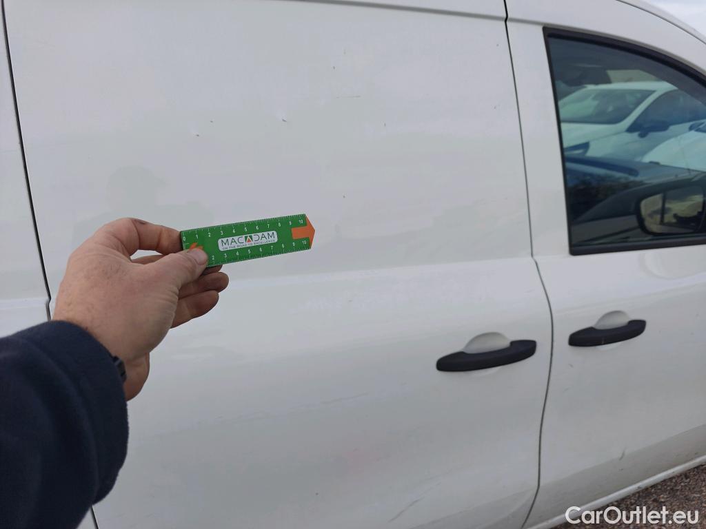  Mercedes  Citan MERCEDES-BENZ  / 2021 / 4P / furgón derivado de turismo 110 CDI 70kW Furgón Base Largo #14