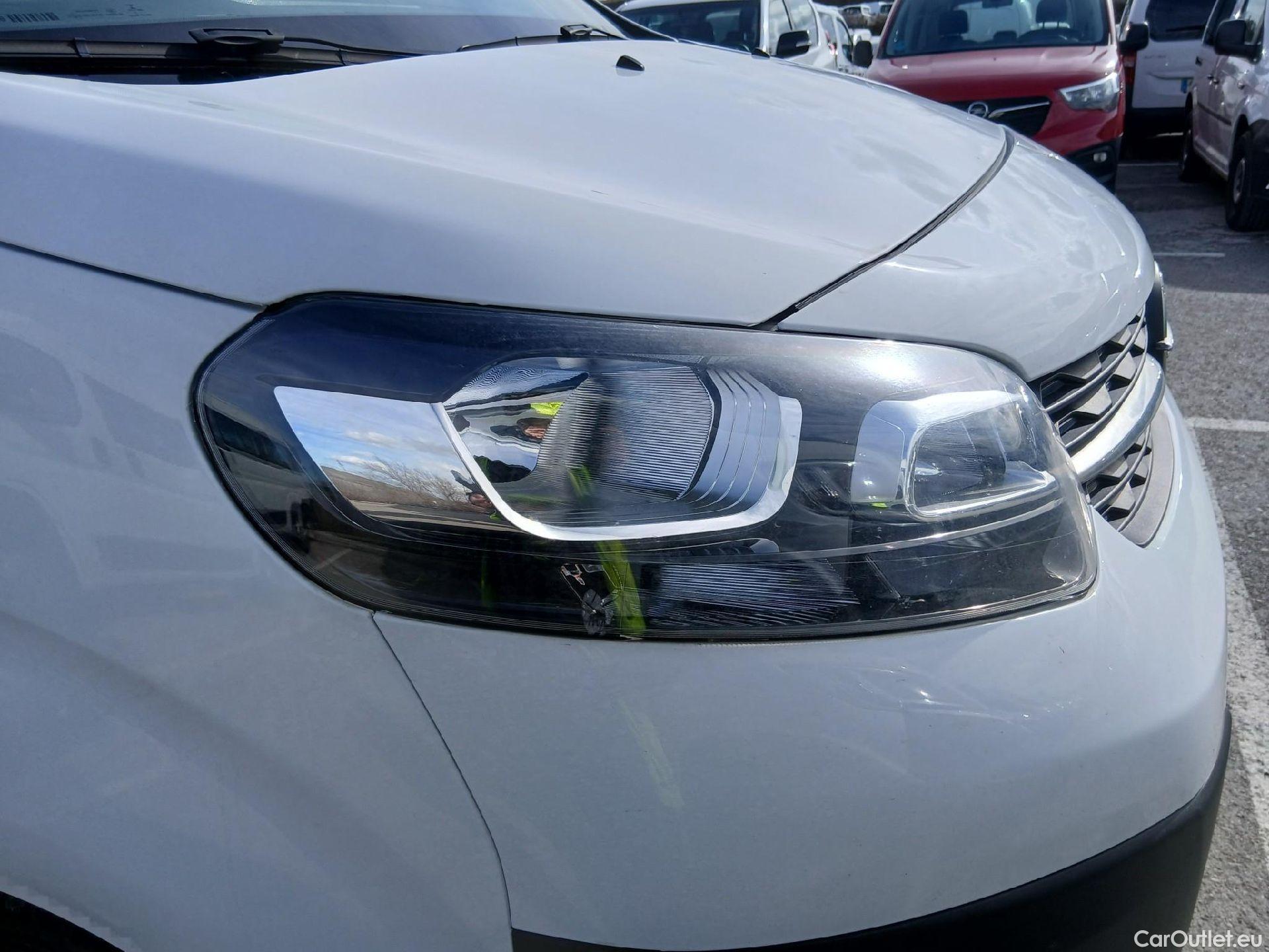  Opel  Vivaro OPEL  / 2019 / 4P / furgón 1.5 Diésel 88kW (120CV) M Std Select #34