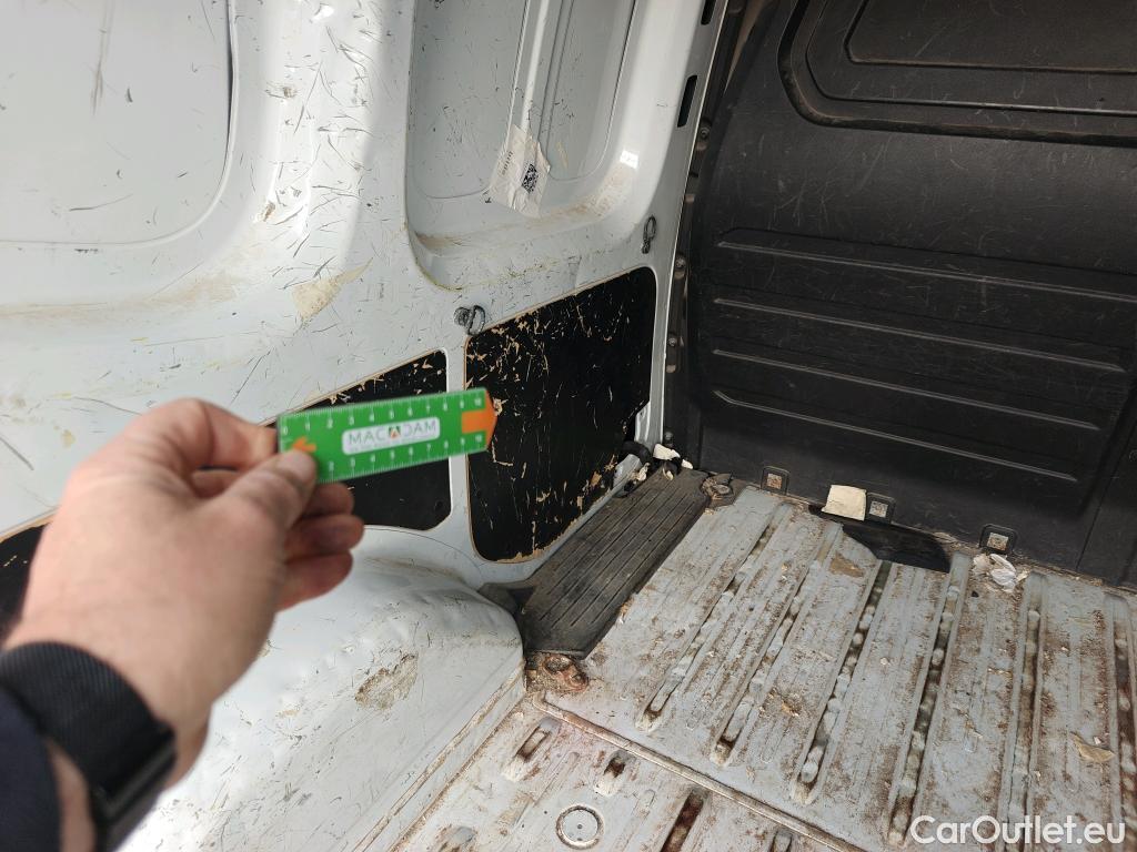  Mercedes  Citan MERCEDES-BENZ  / 2021 / 4P / furgón derivado de turismo 110 CDI 70kW Furgón Base Largo #60