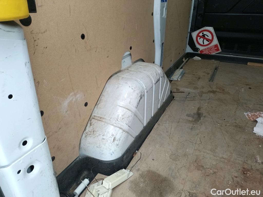  Ford  Transit FORD  Custom / 2012 / 4P / furgón 340 L1 Van Trend Plug-in Hybrid 92,9 kW #13