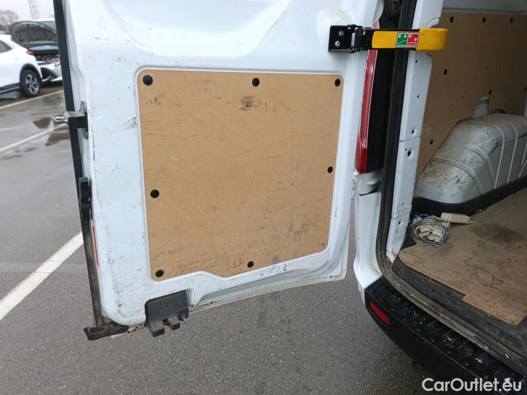  Ford  Transit FORD  Custom / 2012 / 4P / furgón 340 L1 Van Trend Plug-in Hybrid 92,9 kW #16