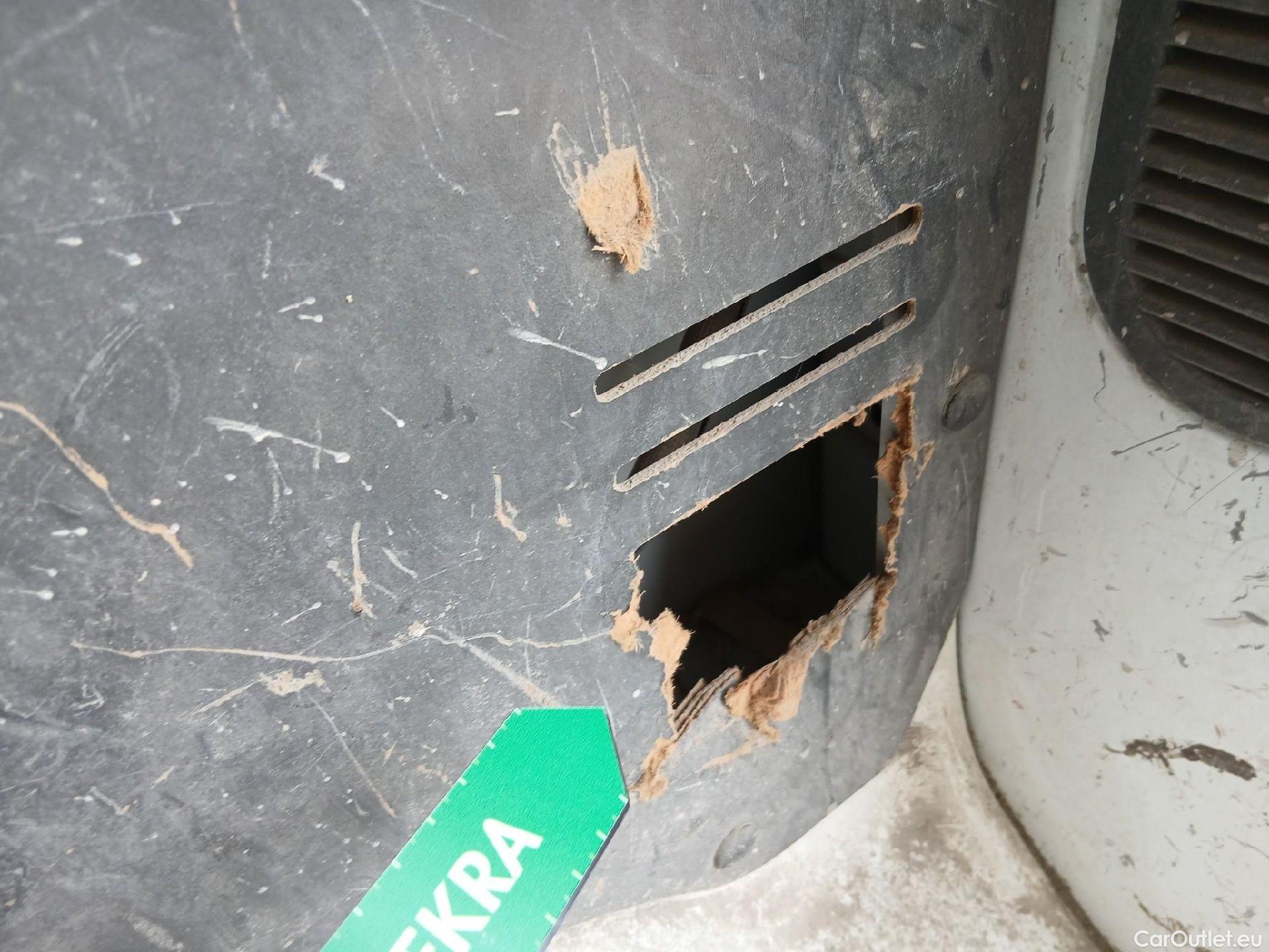  Opel  Vivaro OPEL  / 2019 / 4P / furgón 1.5 Diésel 88kW (120CV) M Std Select #18