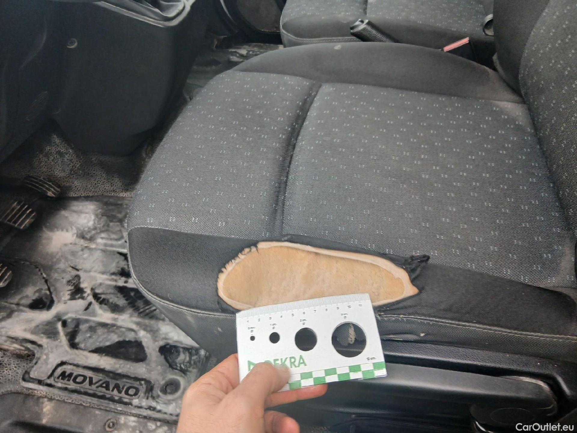  Opel  Movano OPEL  / 2019 / 4P / furgón 2.3 CDTI 99kW (135CV) L2 H2 F 3.5t #32