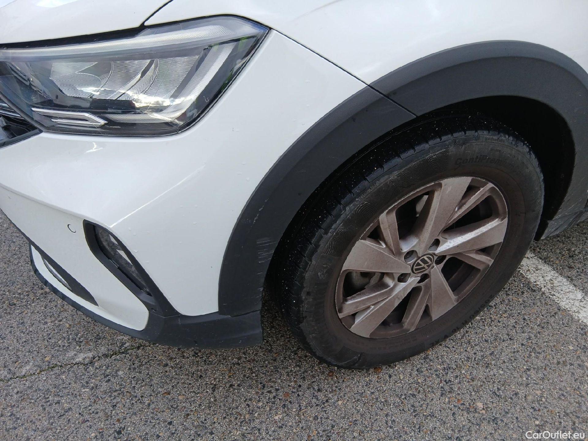  Volkswagen  Taigo VOLKSWAGEN  / 2021 / 5P / todoterreno Life 1.0 TSI 81kW (110CV) DSG #10