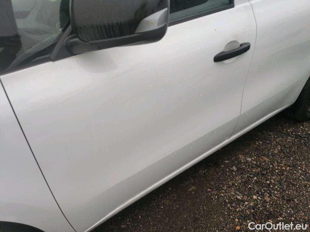  Renault  Kangoo RENAULT  Furgón/2021/4P/furgón derivado de turismo Profes. 1.5 Blue dCi 70kW  #1