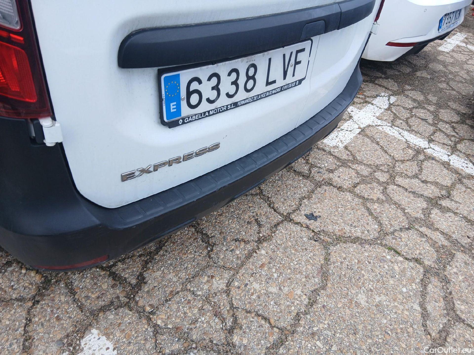  Renault  EXPRESS RENAULT  / 2021 / 4P / furgón derivado de turismo Confort 1.5 Blue dCi 70 kW (95 cv) #19