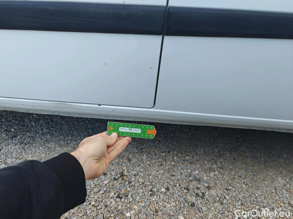  Renault  Kangoo RENAULT  FURGÓN VU 3p 2G furgón deriv Profesional dCi 90 Euro 6 #79