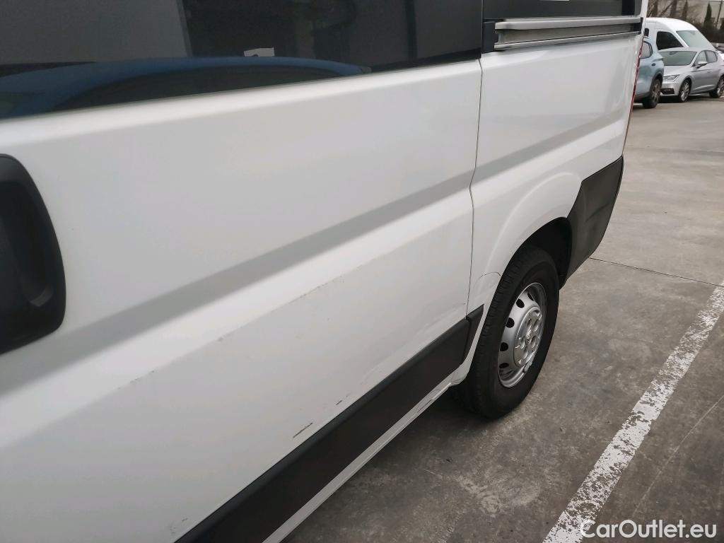  Peugeot  Boxer PEUGEOT  / 2014 / 4P / combi Combi 5/9 Pl 330 L1H1 BlueHDi 88KW (120) #19
