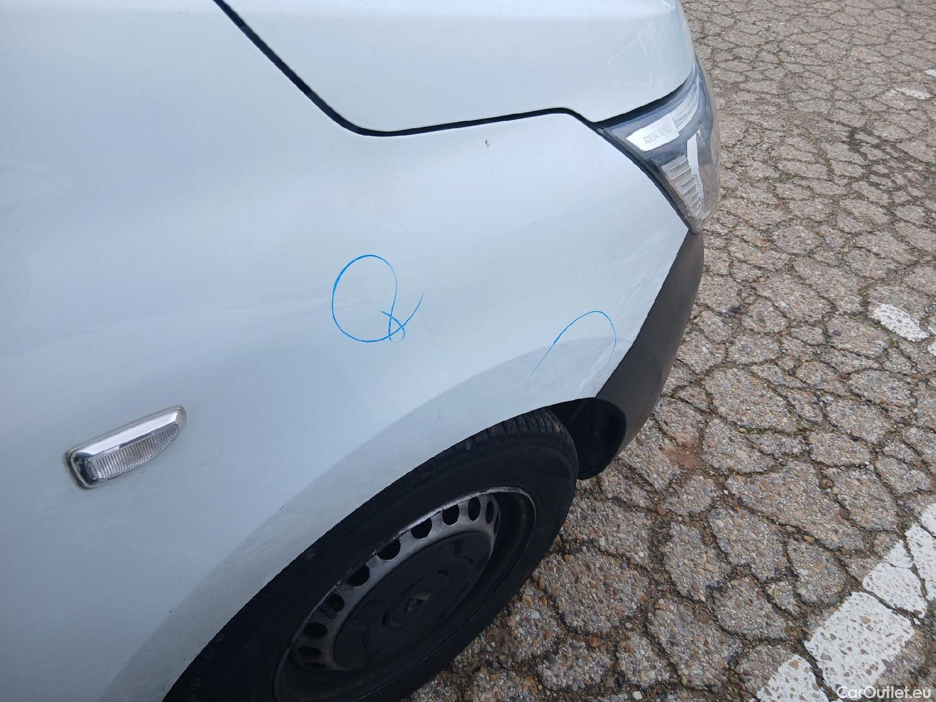  Renault  EXPRESS RENAULT  / 2021 / 4P / furgón derivado de turismo Confort 1.5 Blue dCi 70 kW (95 cv) #37