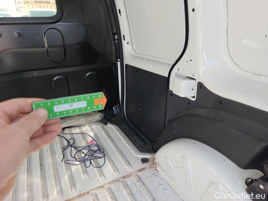  Renault  Kangoo RENAULT  Furgón/2013/3P/furgón derivado de turismo Profesional dCi 66 kW (90 CV) (CX) #26