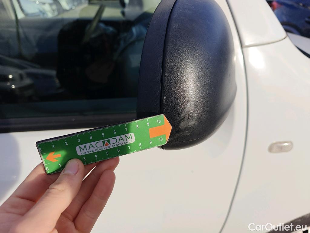  Renault  Kangoo RENAULT  FURGÓN VU 3p 2G furgón deriv Profesional dCi 90 Euro 6 #104